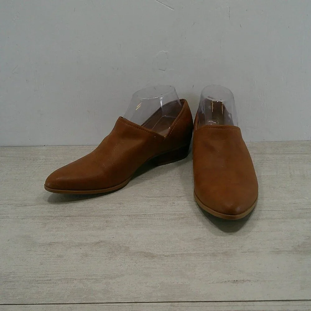 NATURALIZER Comfort Cushioned Carlyn Pointed Toe Block Heel Anke Shootie Sz 8M